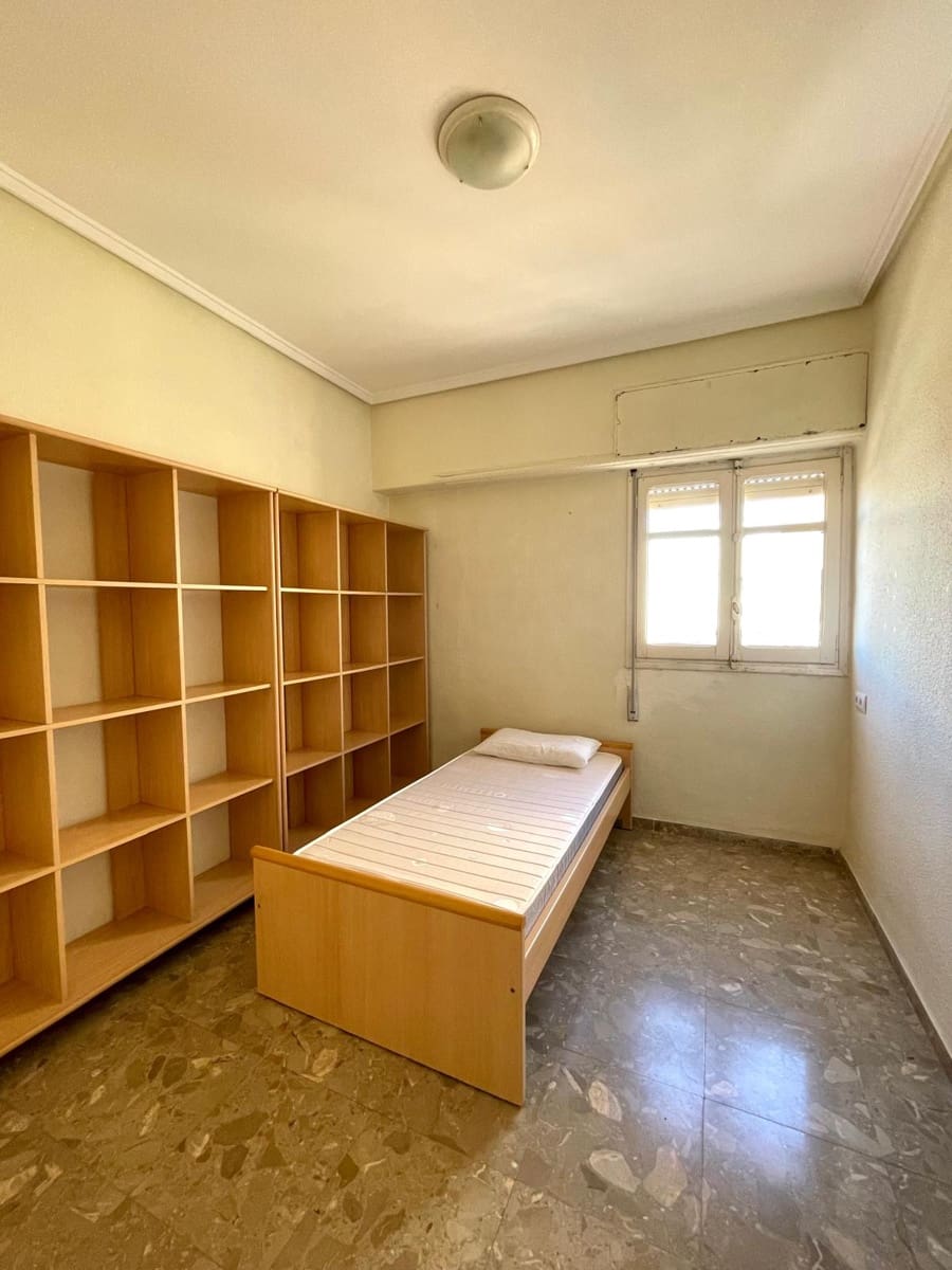 Leilighet til salgs i Valencia by - € 600 000 (Ref: 9823989)