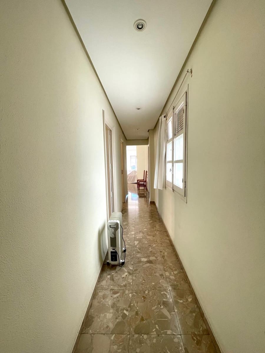 Leilighet til salgs i Valencia by - € 600 000 (Ref: 9823989)