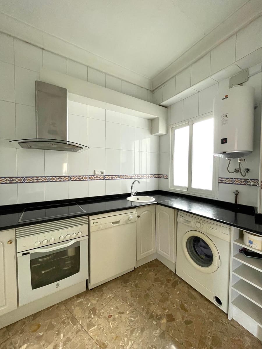 Leilighet til salgs i Valencia by - € 600 000 (Ref: 9823989)