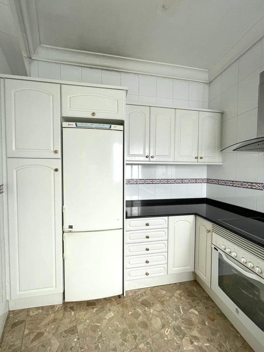 Leilighet til salgs i Valencia by - € 600 000 (Ref: 9823989)