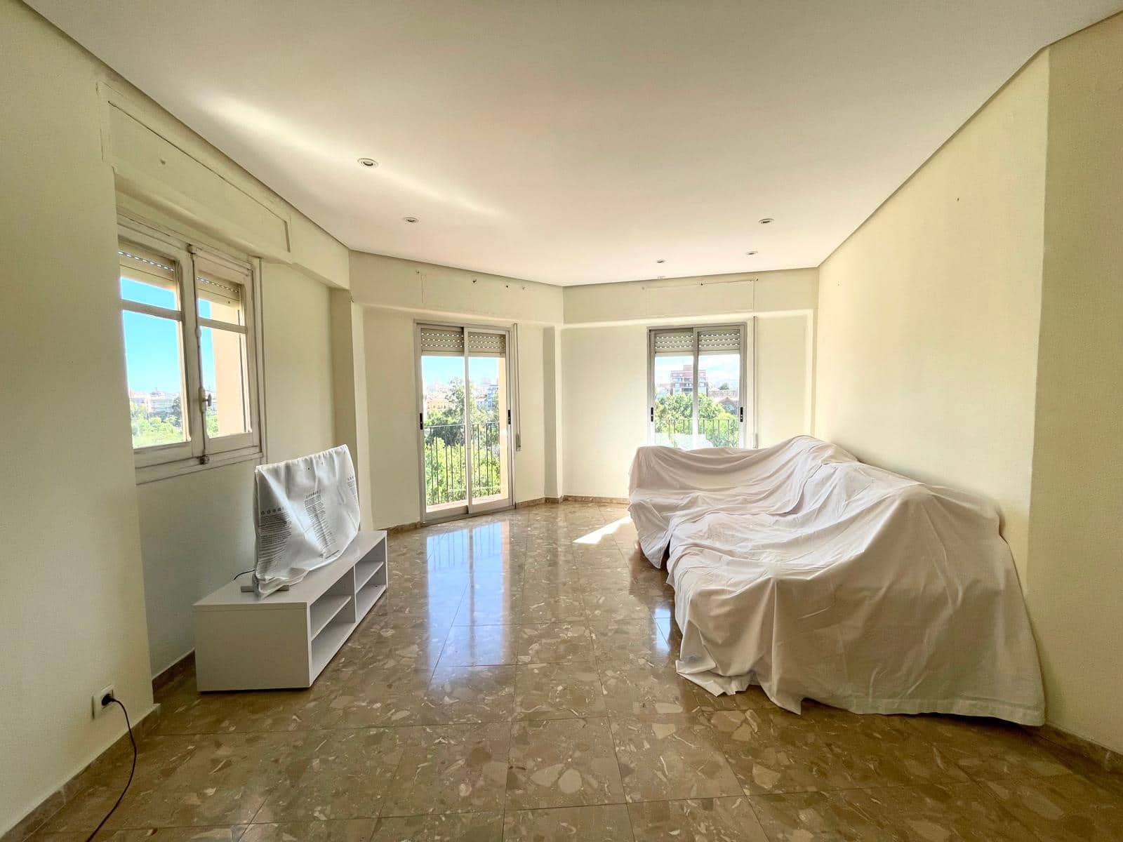Leilighet til salgs i Valencia by - € 600 000 (Ref: 9823989)