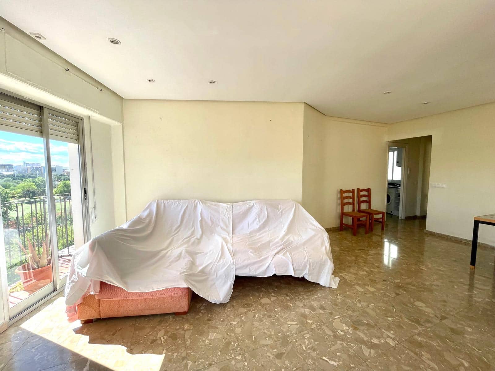 Leilighet til salgs i Valencia by - € 600 000 (Ref: 9823989)