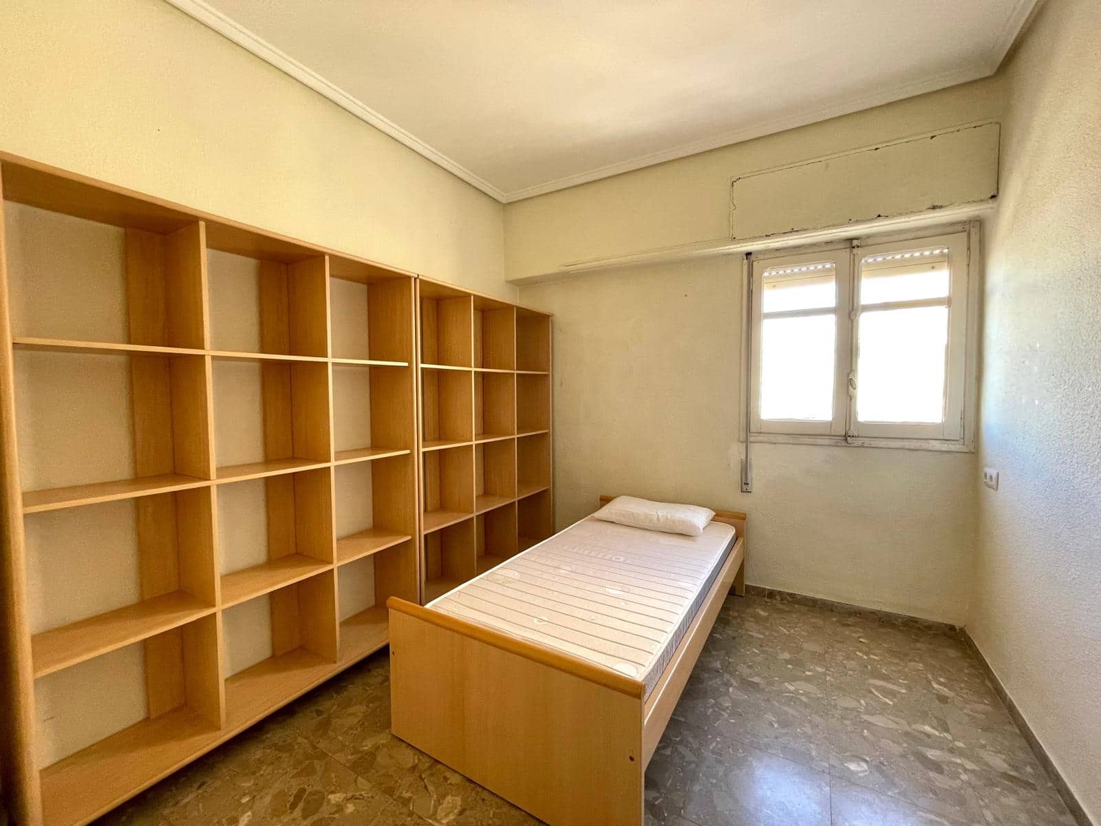 Leilighet til salgs i Valencia by - € 600 000 (Ref: 9823989)