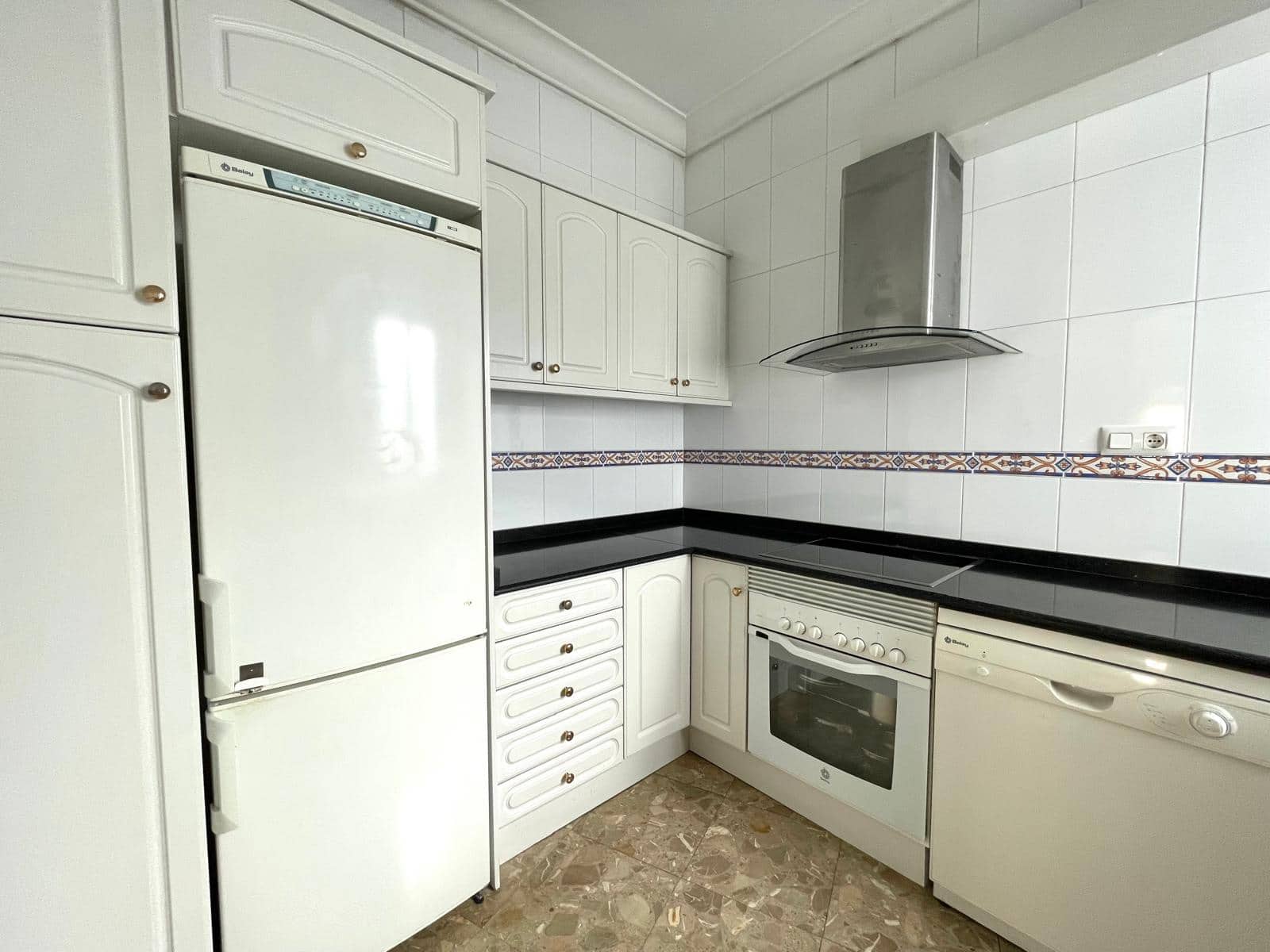 Leilighet til salgs i Valencia by - € 600 000 (Ref: 9823989)