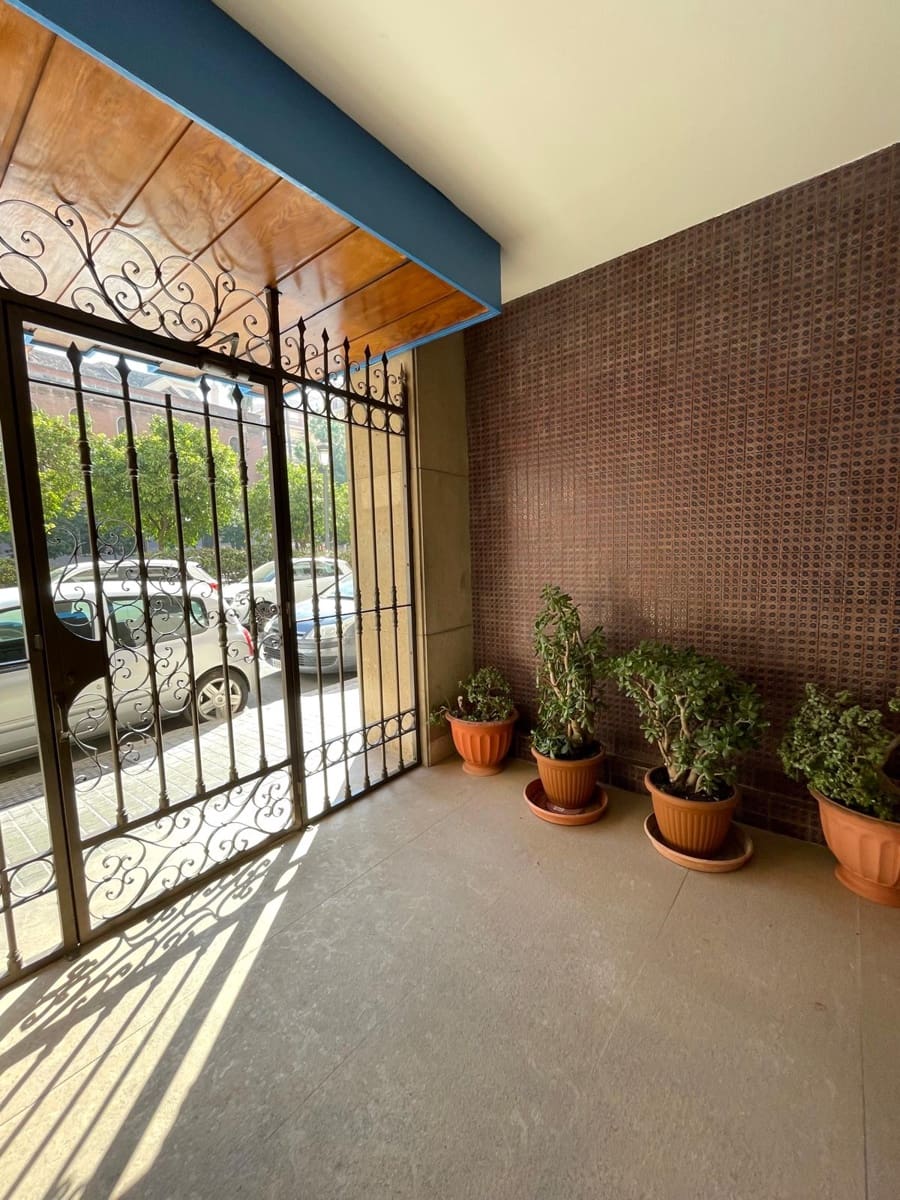 Flat for sale in Valencia city - € 520,000 (Ref: 9824010)