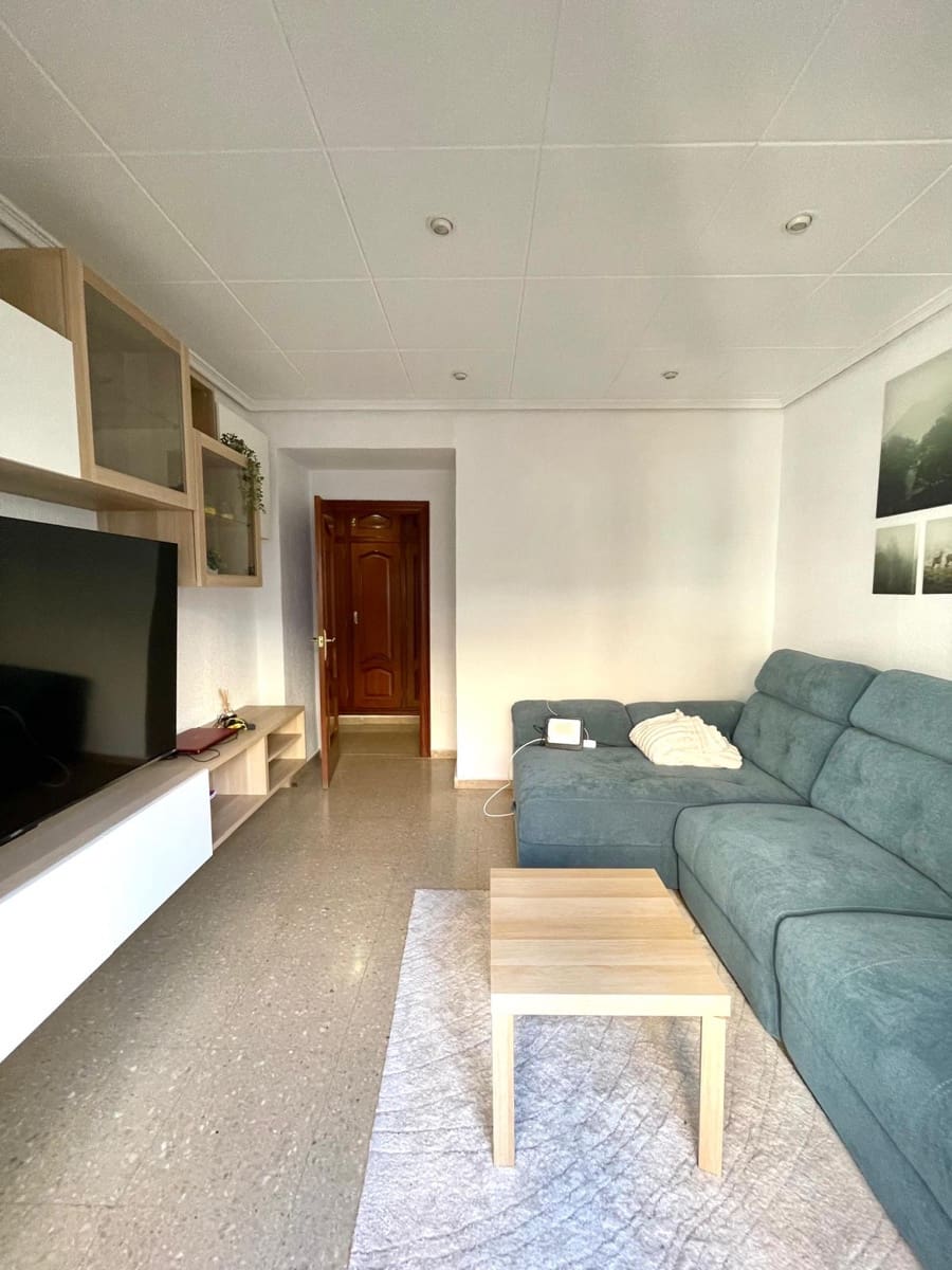 Flat for sale in Valencia city - € 520,000 (Ref: 9824010)