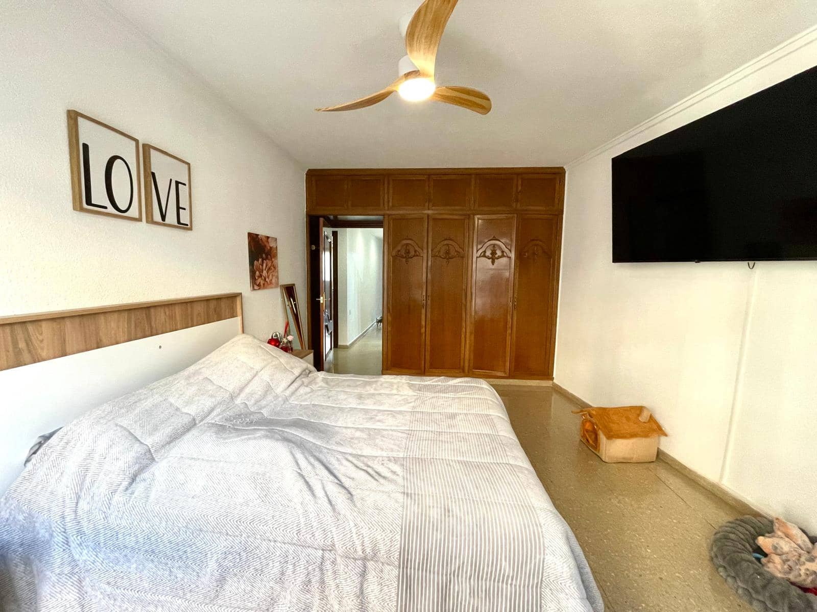 Flat for sale in Valencia city - € 520,000 (Ref: 9824010)