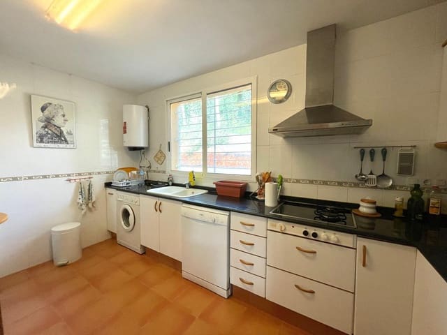 3 sypialnia Willa na sprzedaż w Chiva - 275 000 € (Ref: 9829638)
