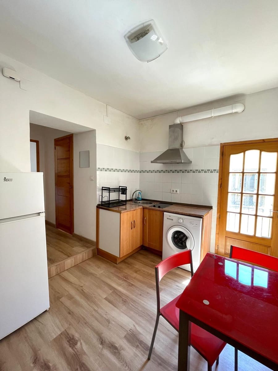 1 Zimmer Wohnung zu verkaufen in Valencia Stadt - 205.000 € (Ref: 9941237)