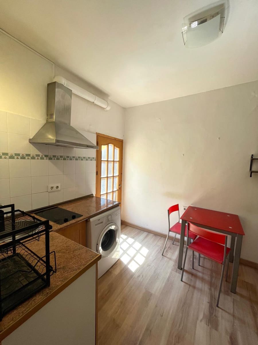 1 Zimmer Wohnung zu verkaufen in Valencia Stadt - 205.000 € (Ref: 9941237)