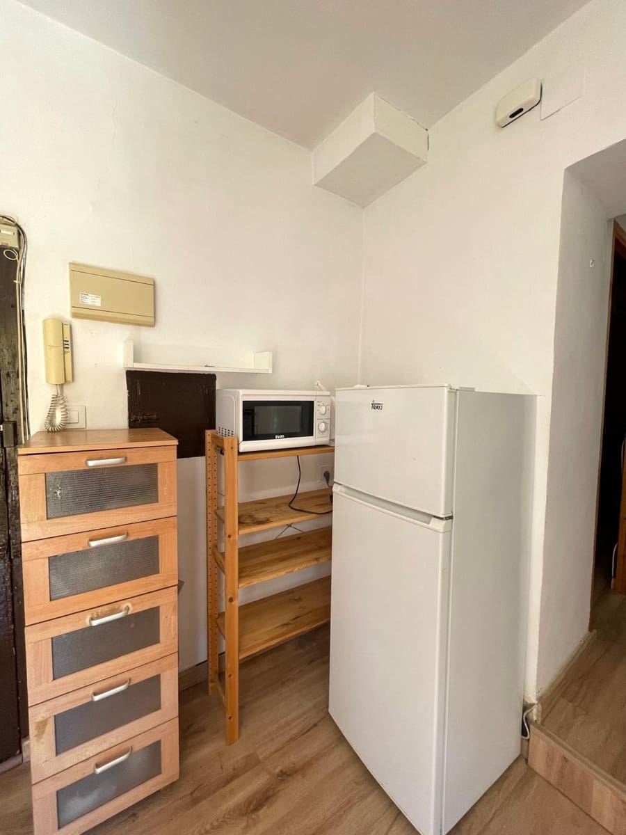 1 Zimmer Wohnung zu verkaufen in Valencia Stadt - 205.000 € (Ref: 9941237)