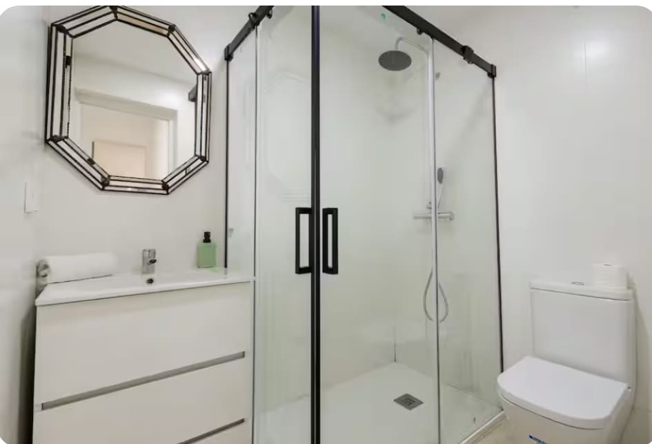 Apartment for sale in Valencia city - € 325,000 (Ref: 9941241)
