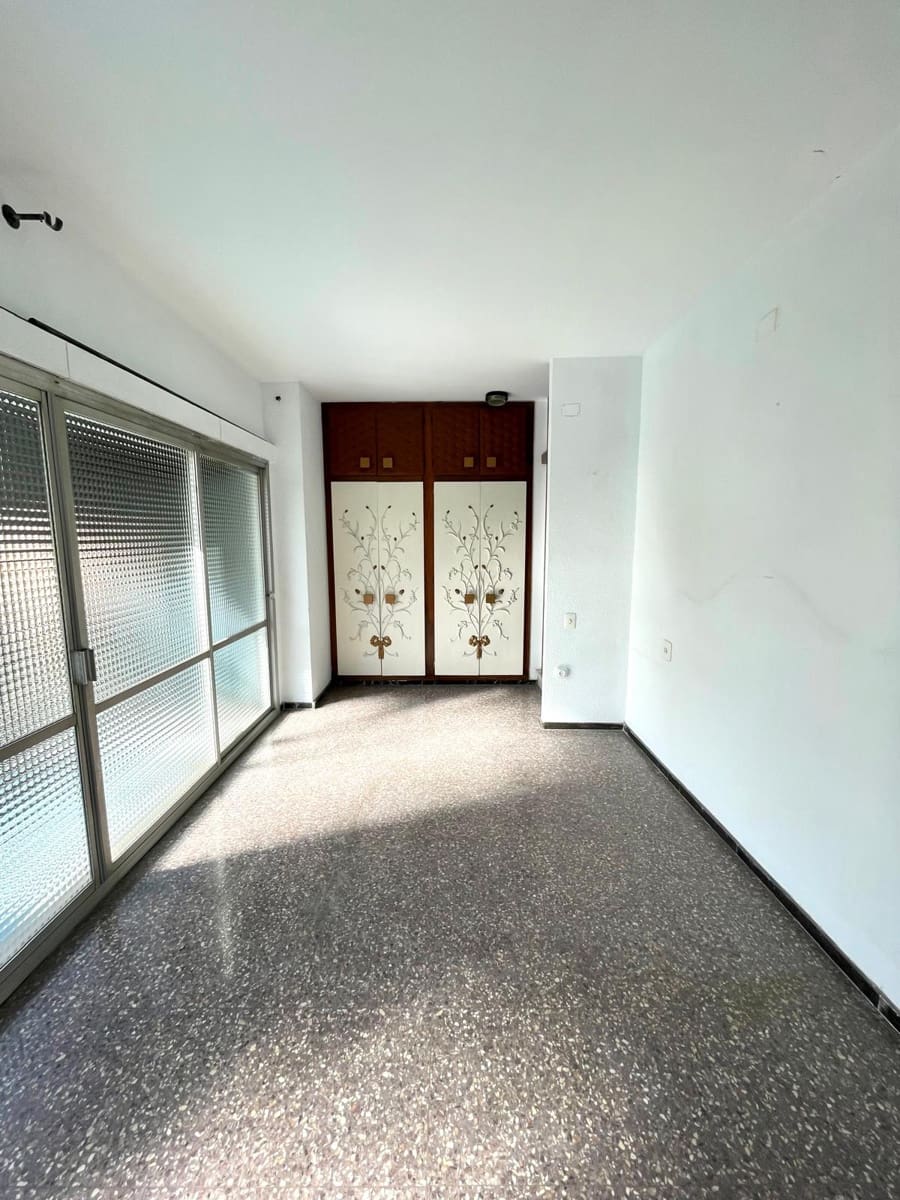 3 soveværelse Lejlighed til salg i Valencia by - € 430.000 (Ref: 9961698)