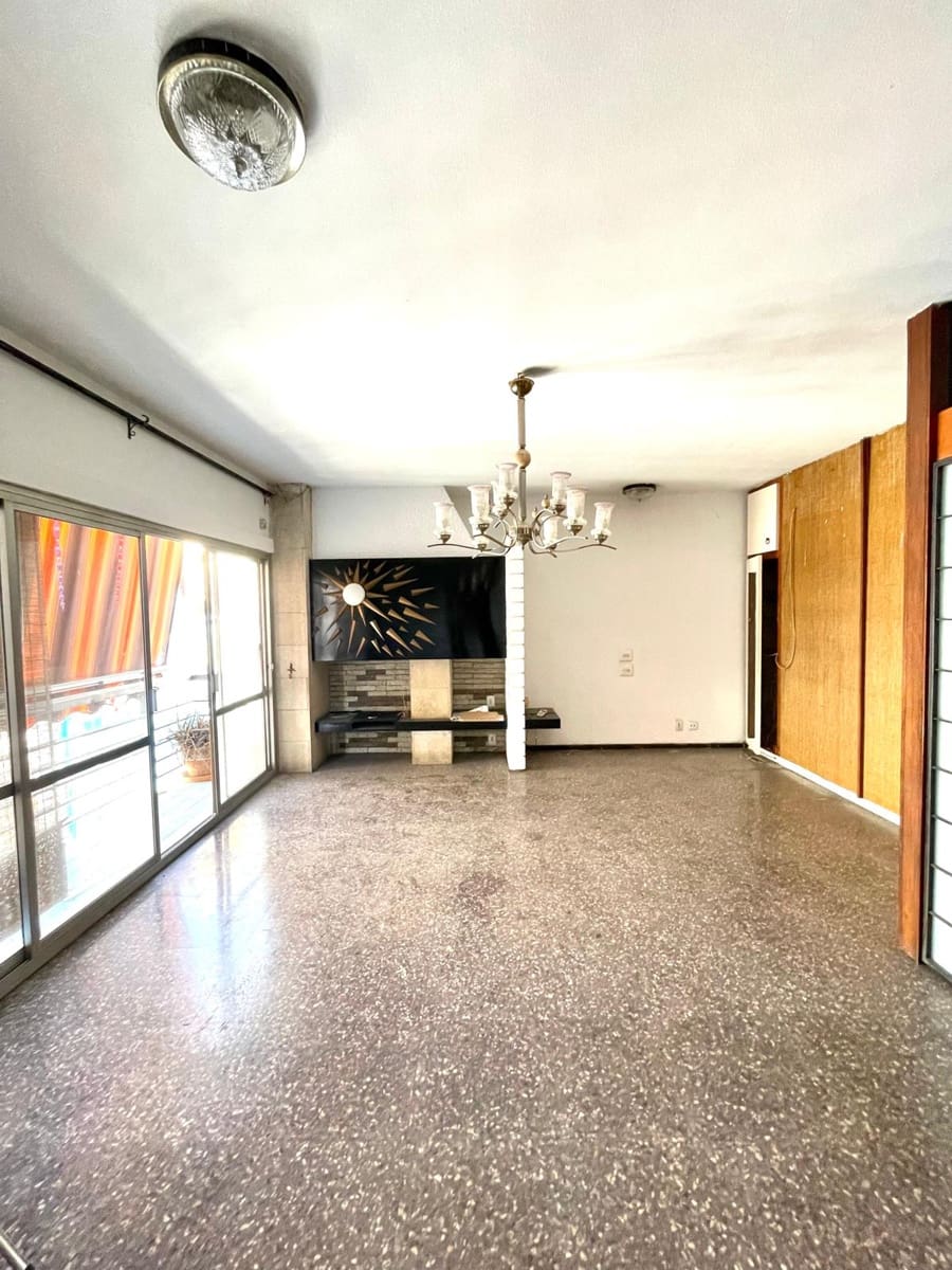 3 soveværelse Lejlighed til salg i Valencia by - € 430.000 (Ref: 9961698)