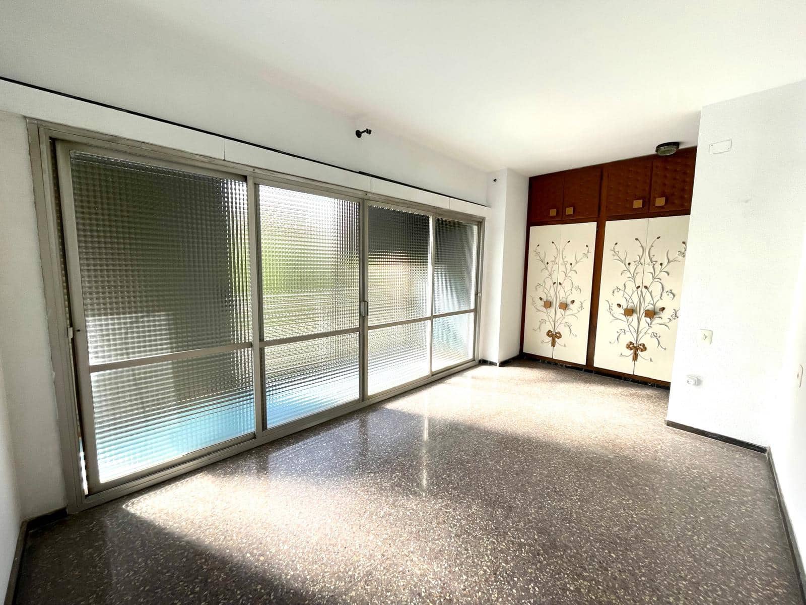 3 soveværelse Lejlighed til salg i Valencia by - € 430.000 (Ref: 9961698)
