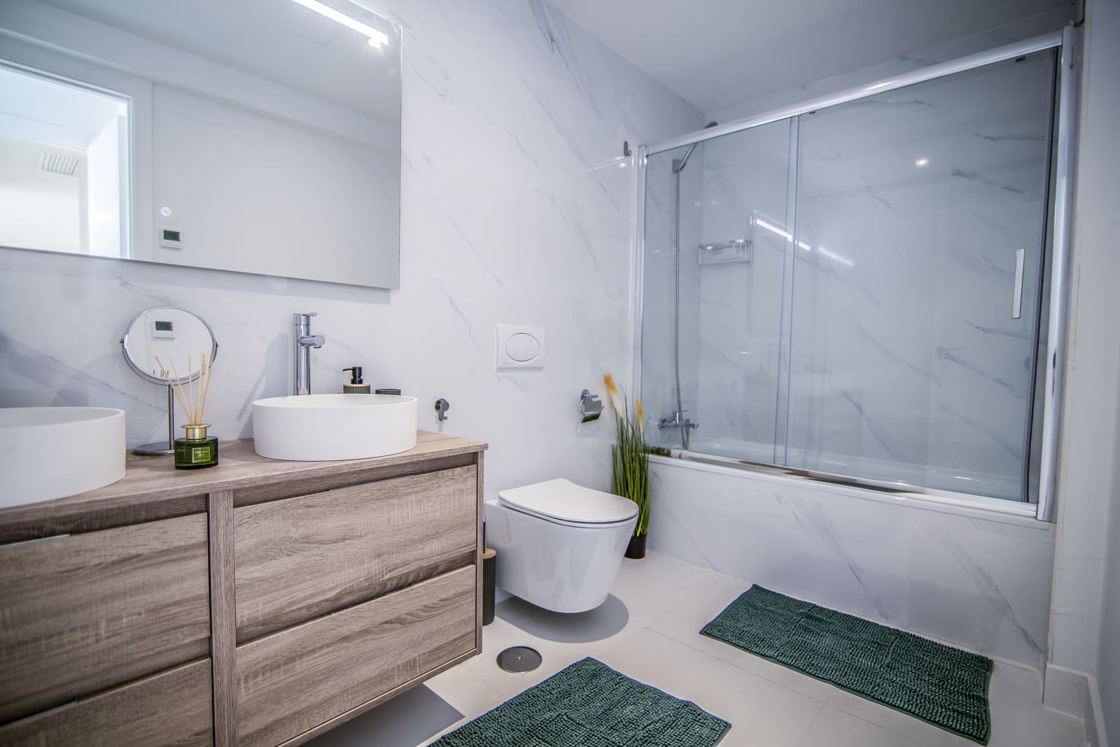 Apartamento de 2 habitaciones en Fuengirola en venta con piscina garaje - 499.000 € (Ref: 9809888)