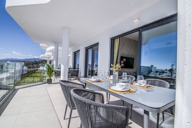 2 bedroom Apartment for sale in El Higuerón, Fuengirola with pool garage - € 499,000 (Ref: 9809888)