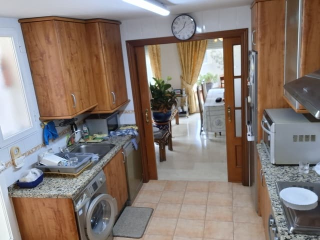 3 slaapkamer Penthouse te koop in San Pedro de Alcántara Pueblo, Marbella - € 849.000 (Ref: 9807383)