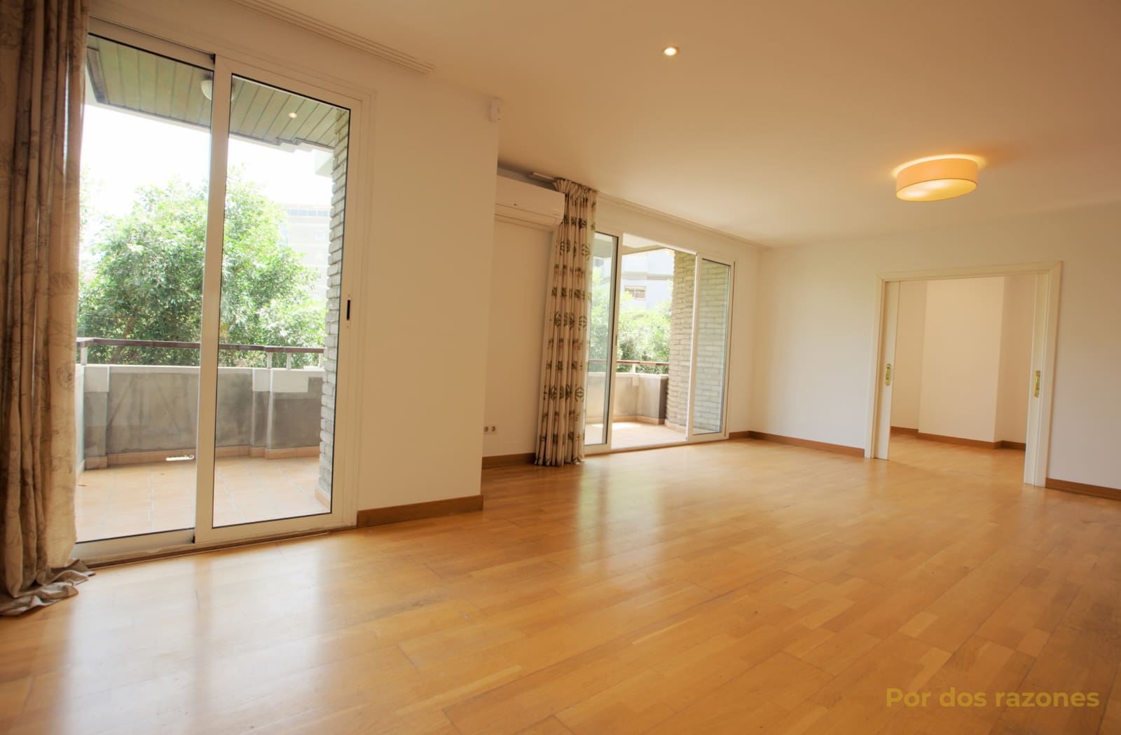 4 sovrum Lägenhet till salu i Las Palmas de Gran Canaria - 695 000 € (Ref: 10082201)