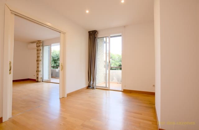 4 sovrum Lägenhet till salu i Las Palmas de Gran Canaria - 695 000 € (Ref: 10082201)