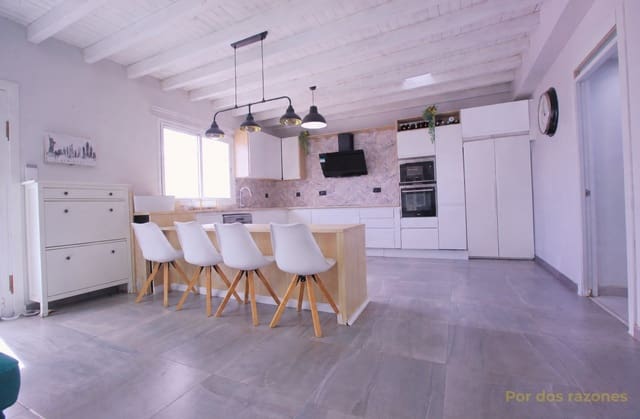 2 bedroom Finca/Country House for sale in Marzagán - Los Hoyos - La Montañeta, Las Palmas de Gran Canaria with garage - € 347,000 (Ref: 10163195)