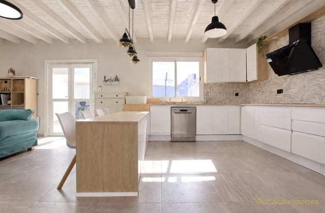 2 bedroom Finca/Country House for sale in Marzagán - Los Hoyos - La Montañeta, Las Palmas de Gran Canaria with garage - € 347,000 (Ref: 10163195)