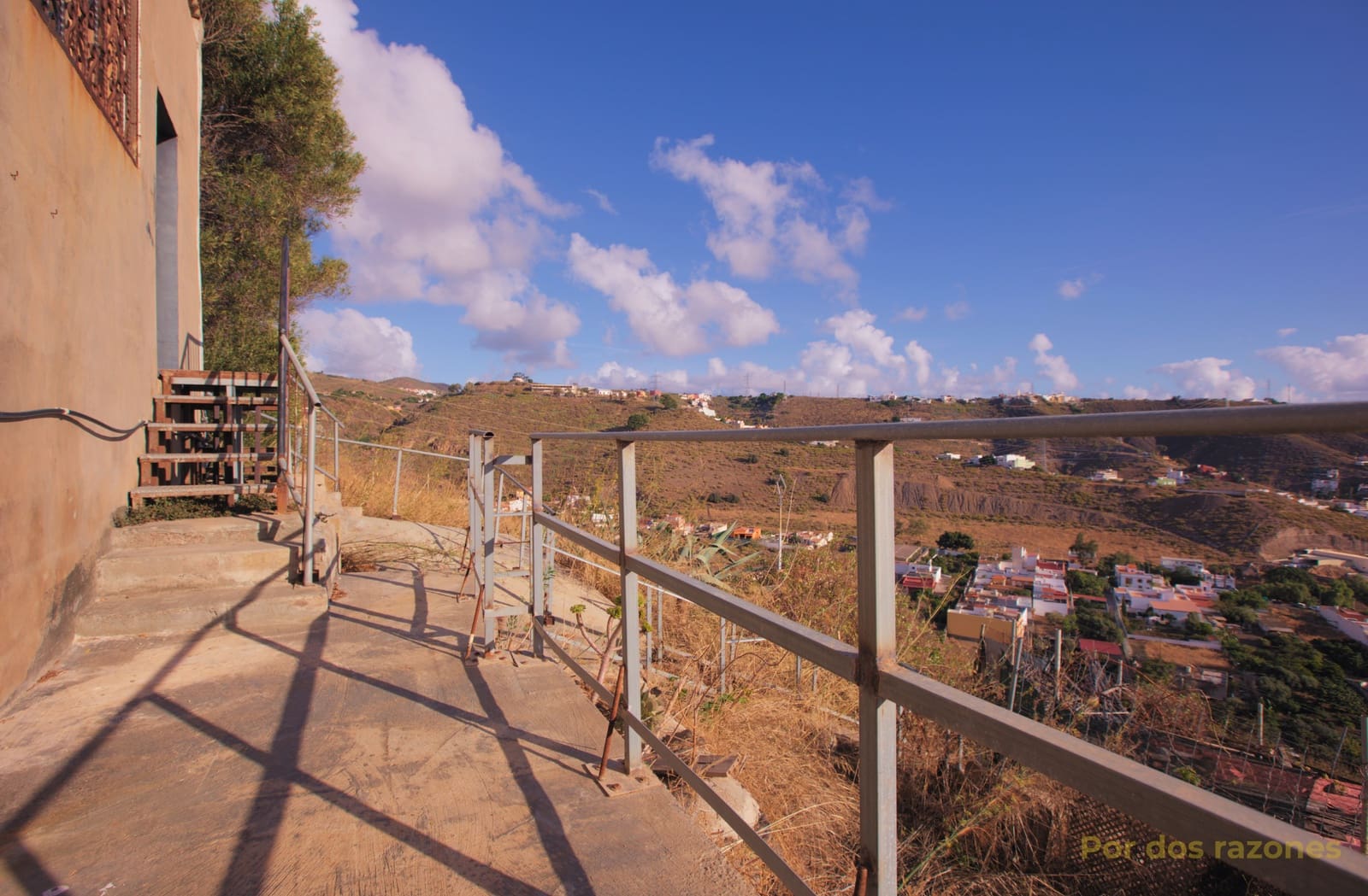 2 bedroom Finca/Country House for sale in Las Palmas de Gran Canaria with garage - € 347,000 (Ref: 10163195)