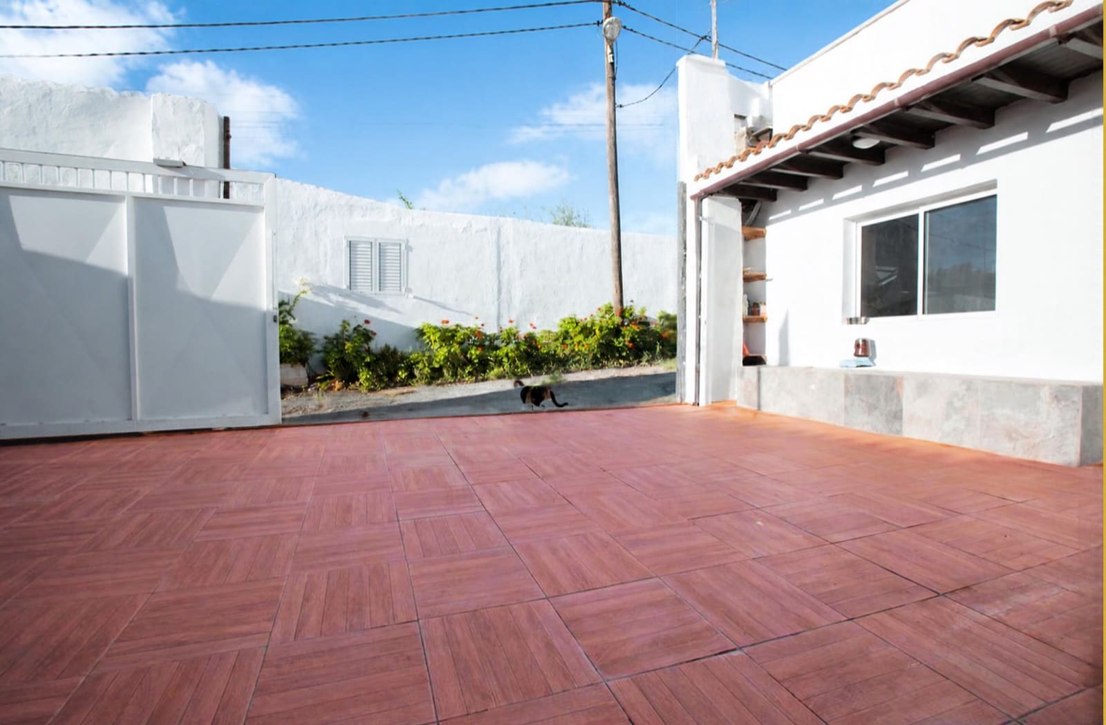 2 bedroom Finca/Country House for sale in Las Palmas de Gran Canaria with garage - € 347,000 (Ref: 10163195)