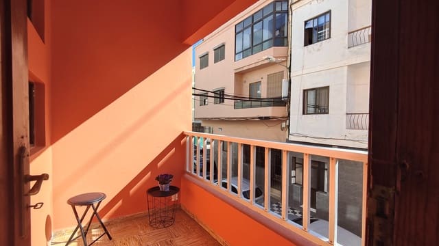 6 chambre Villa/Maison à vendre à Schamann - Rehoyas, Las Palmas de Gran Canaria - 339 000 € (Ref: 9830349)