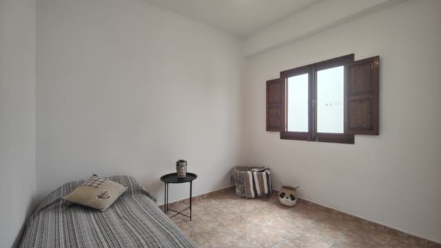 6 chambre Villa/Maison à vendre à Schamann - Rehoyas, Las Palmas de Gran Canaria - 339 000 € (Ref: 9830349)
