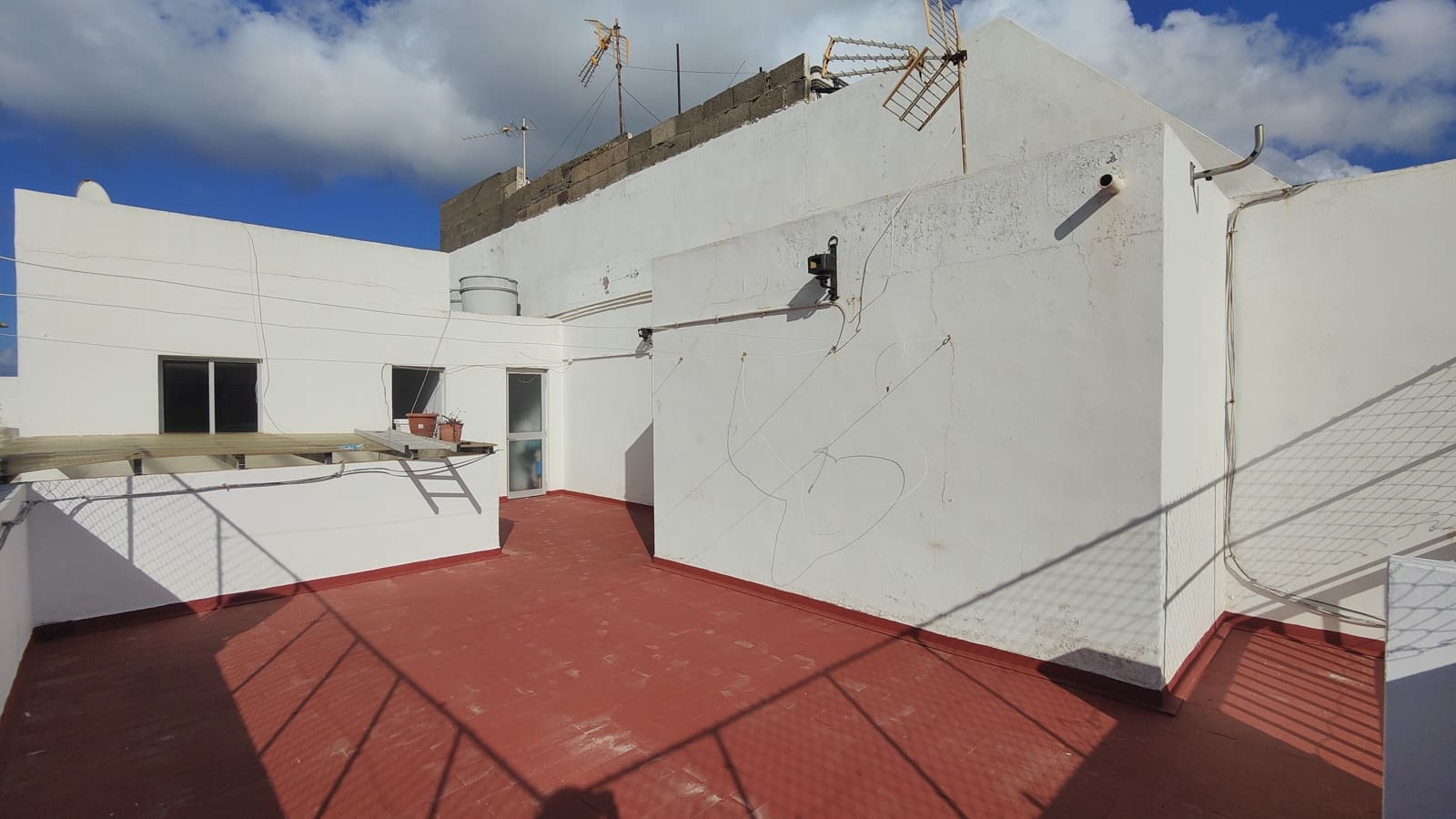 6 chambre Villa/Maison à vendre à Las Palmas de Gran Canaria - 339 000 € (Ref: 9830349)