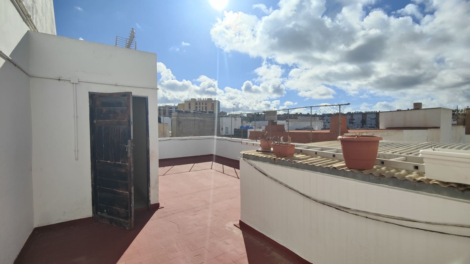 6 chambre Villa/Maison à vendre à Las Palmas de Gran Canaria - 339 000 € (Ref: 9830349)