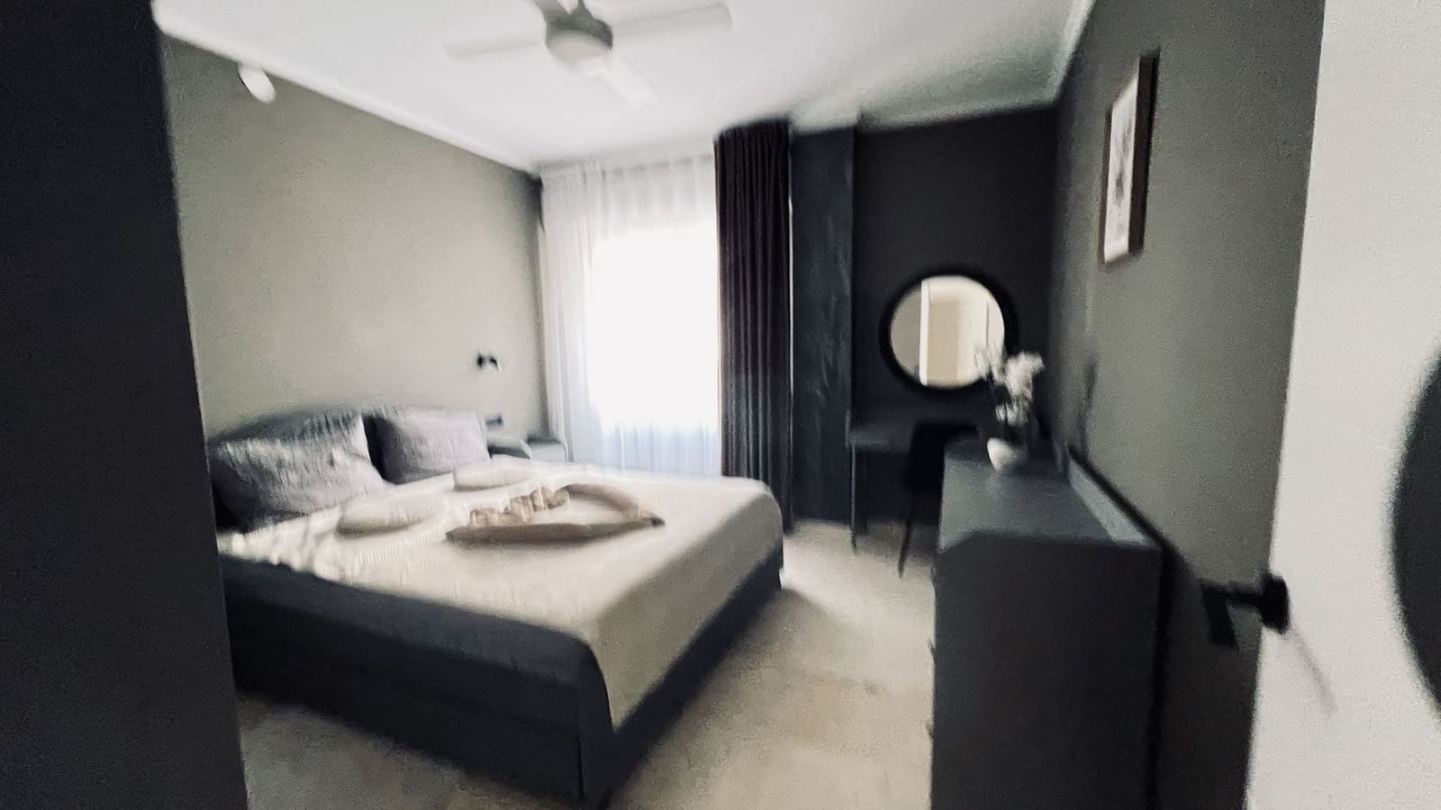 3 makuuhuone Huoneisto myytävänä paikassa Torrevieja mukana uima-altaan - 265 000 € (Ref: 9834622)