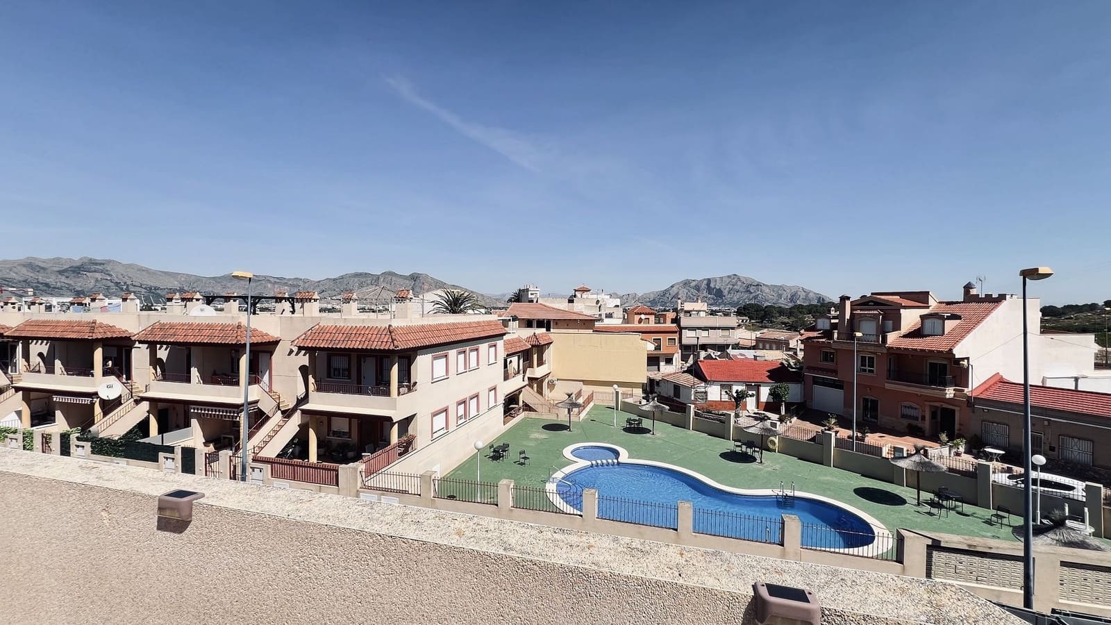 2 bedroom Bungalow for sale in Hurchillo with pool - € 123,800 (Ref: 9834623)