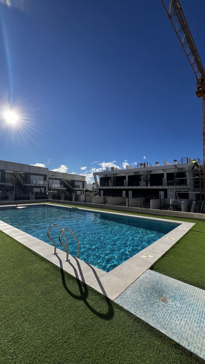 2 bedroom Townhouse for sale in Gran Alacant with pool - € 259,000 (Ref: 9834624)