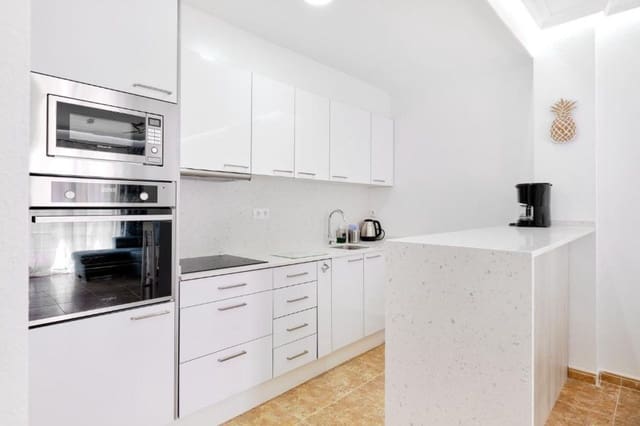 2 slaapkamer Appartement te koop in Cabo Roig, Orihuela met zwembad - € 188.000 (Ref: 9986238)