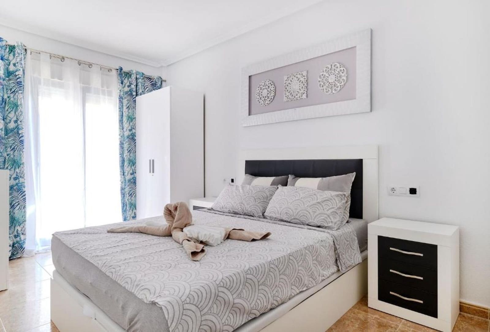 2 bedroom Apartment for sale in Cabo Roig with pool - € 188,000 (Ref: 9986238)