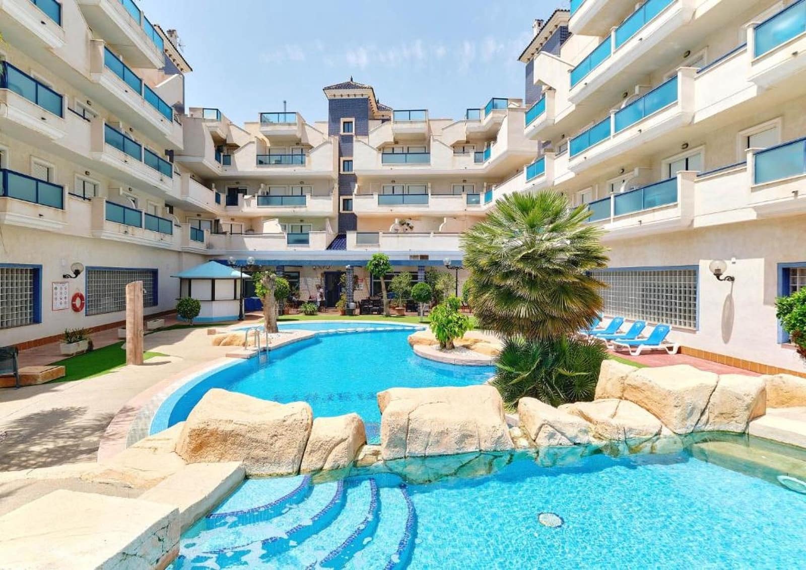 2 bedroom Apartment for sale in Cabo Roig with pool - € 188,000 (Ref: 9986238)