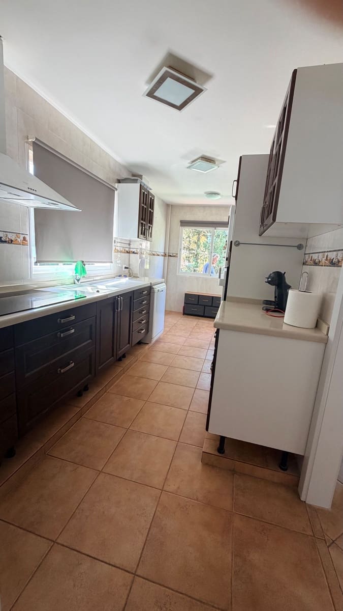 3 bedroom Villa for rent in Altea la Vella with pool garage - € 2,500 (Ref: 10031493)