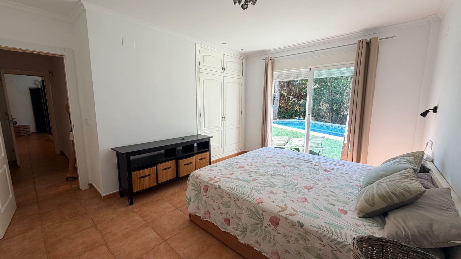 3 bedroom Villa for rent in Altea la Vella with pool garage - € 2,500 (Ref: 10031493)