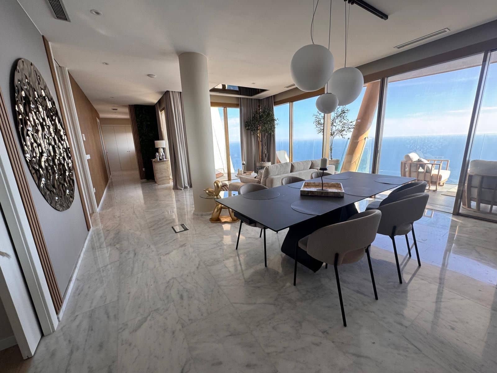 3 bedroom Penthouse for sale in Benidorm with pool garage - € 1,850,000 (Ref: 10042528)