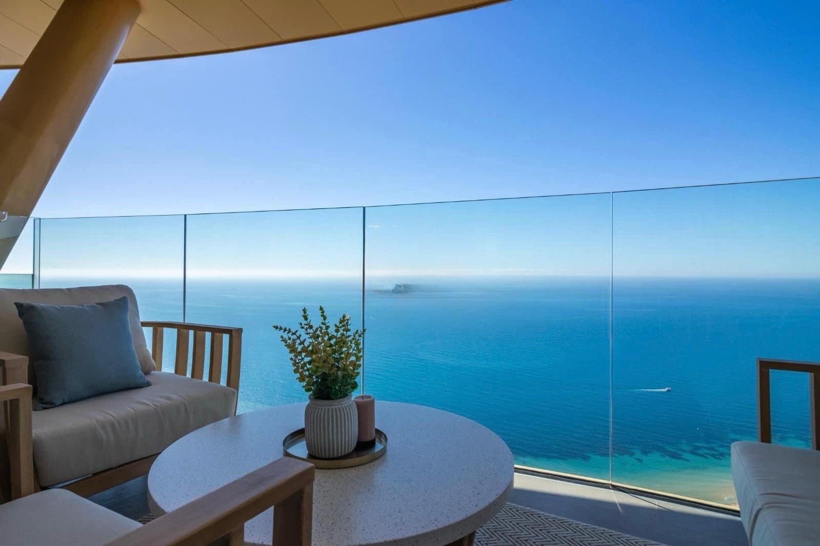 3 sovrum Takvåning att hyra i Benidorm med pool garage - 7 000 € (Ref: 10042529)