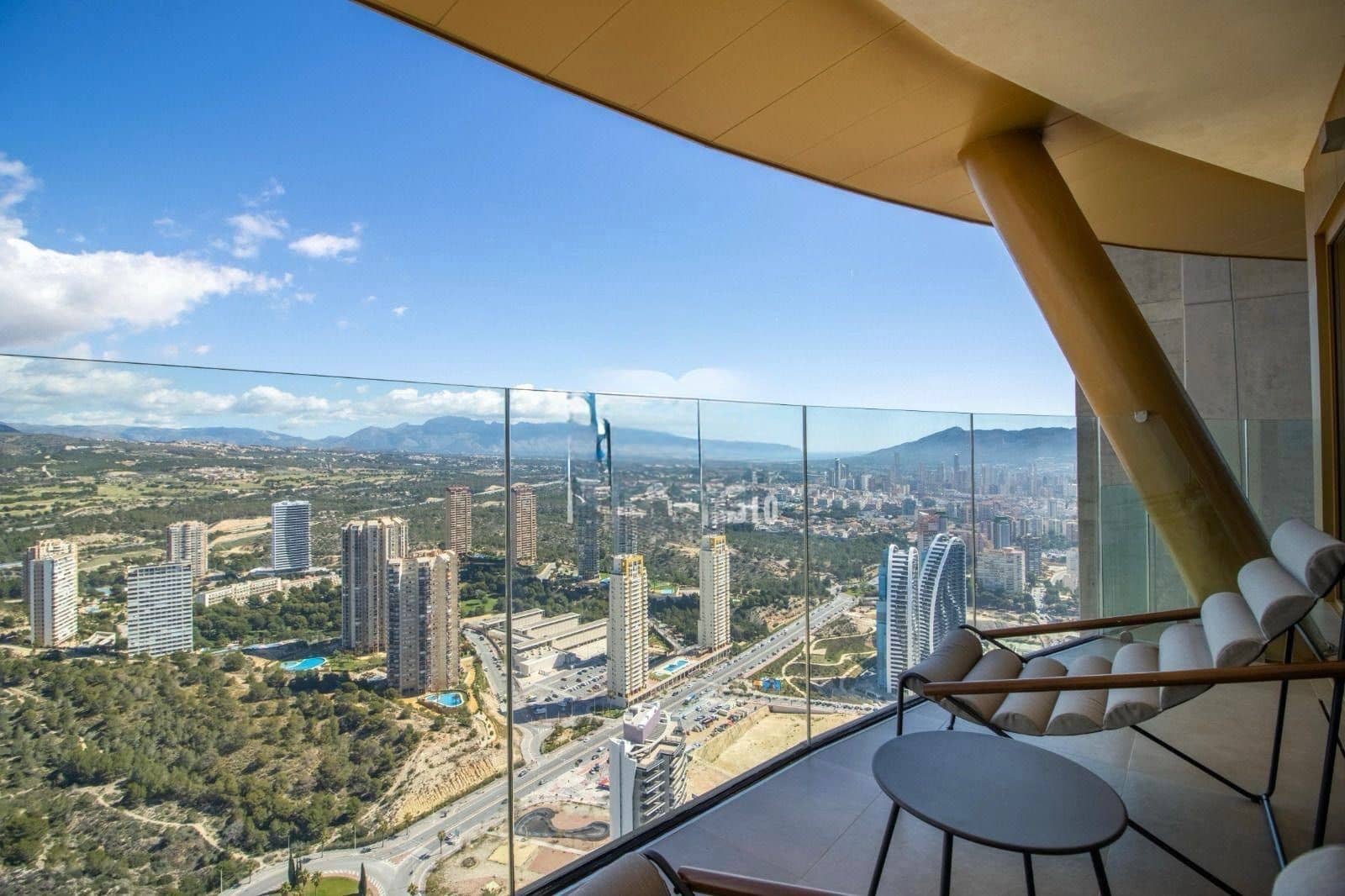 3 sovrum Takvåning att hyra i Benidorm med pool garage - 7 000 € (Ref: 10042529)
