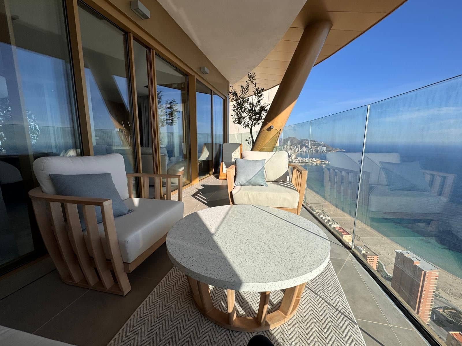 3 sovrum Takvåning att hyra i Benidorm med pool garage - 7 000 € (Ref: 10042529)