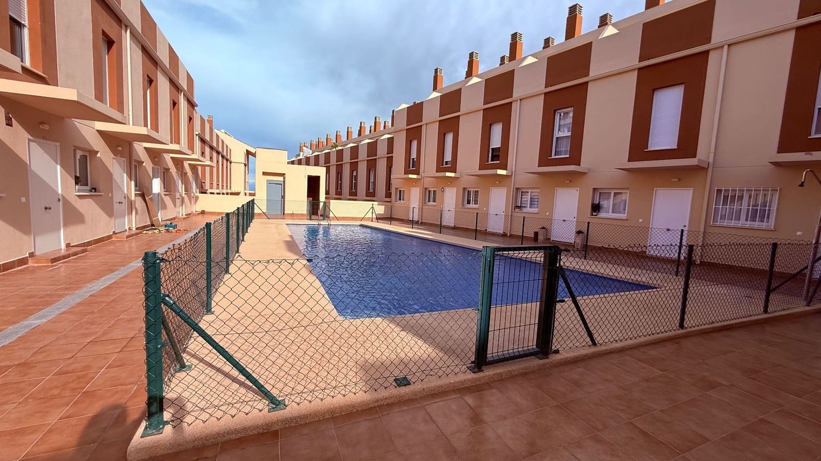 3 Zimmer Bungalow zu verkaufen in La Nucia mit Pool Garage - 225.000 € (Ref: 10085534)