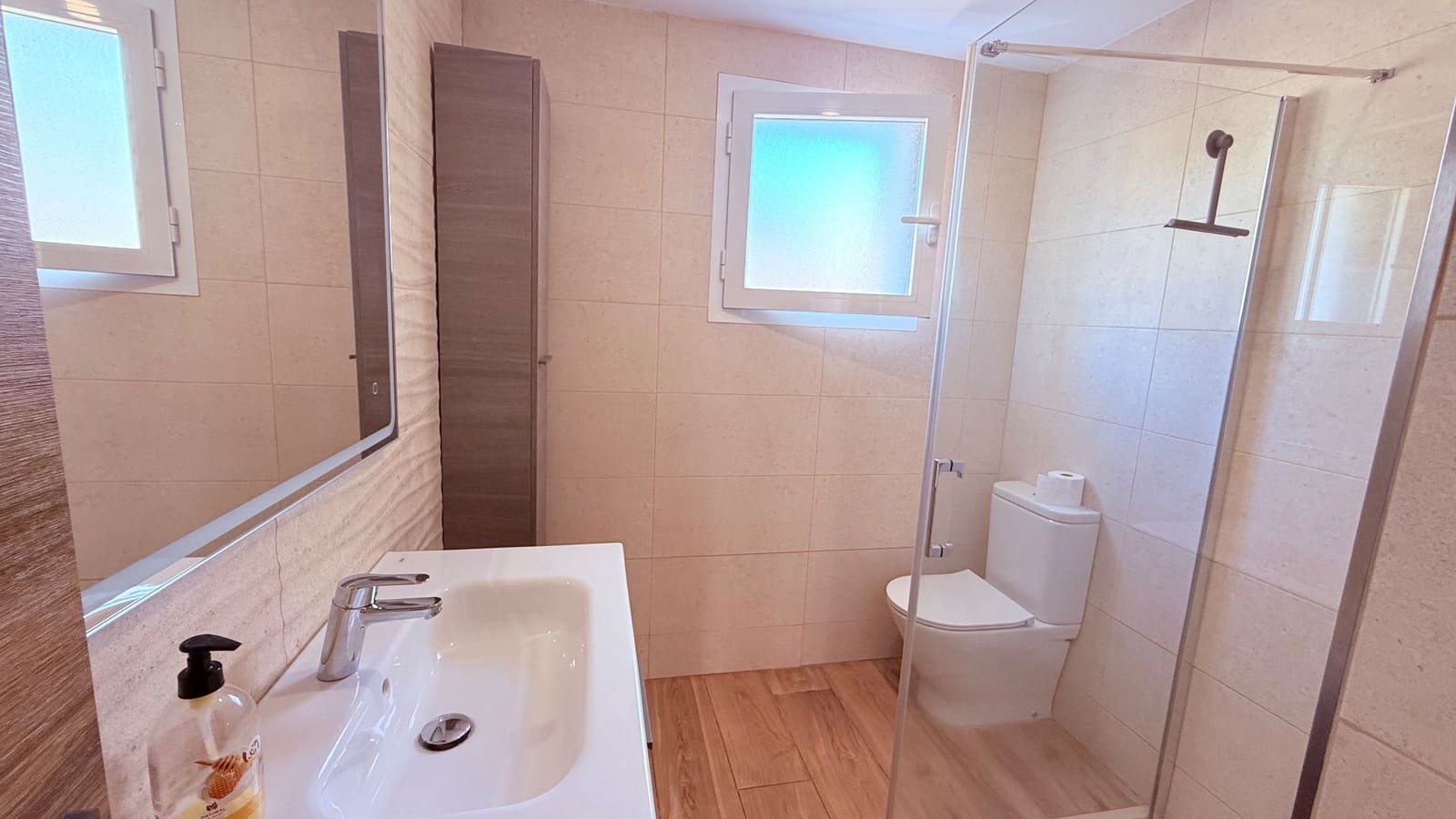 3 soverom Kjedet enebolig til salgs i Finestrat med svømmebasseng garasje - € 358 000 (Ref: 10148325)