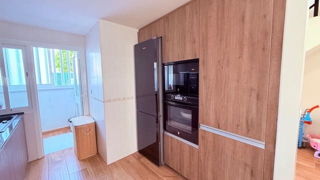 3 camera da letto Villetta Bifamiliare in vendita in Finestrat con piscina garage - 358.000 € (Rif: 10148325)