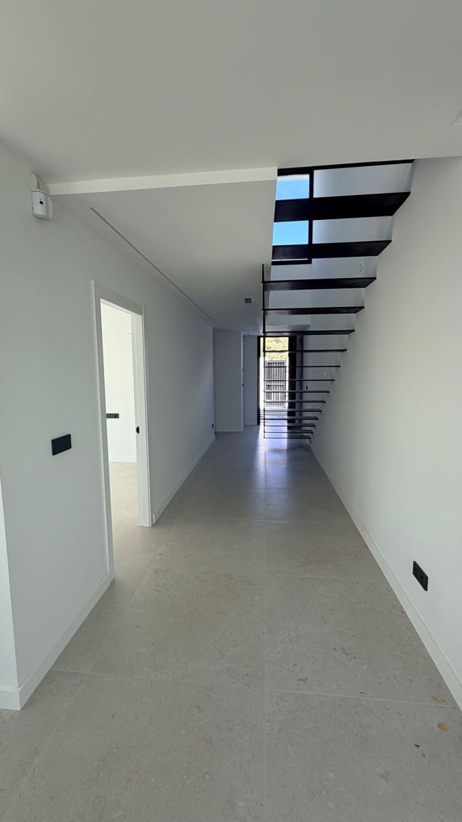 3 bedroom Villa for sale in Alfaz del Pi / L'Alfas del Pi with pool garage - € 720,000 (Ref: 10182534)