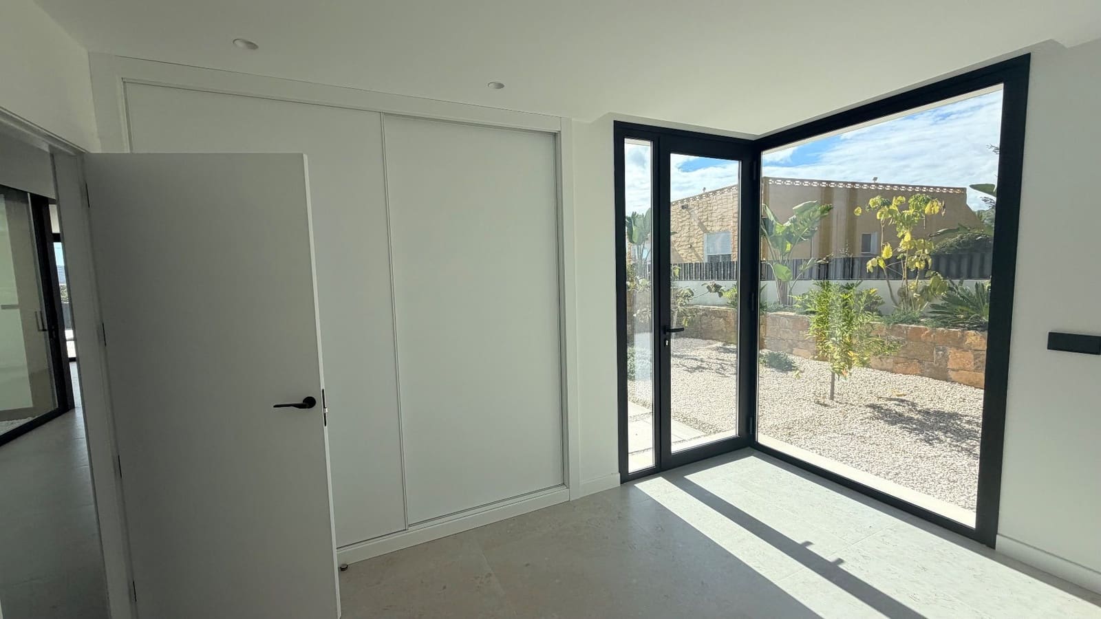 3 bedroom Villa for sale in Alfaz del Pi / L'Alfas del Pi with pool garage - € 720,000 (Ref: 10182534)