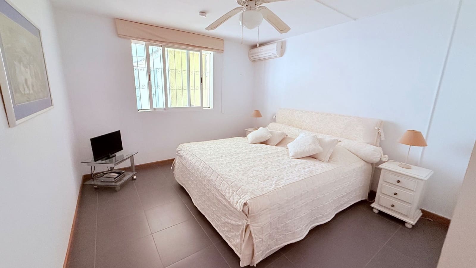 4 soveværelse Villa til salg i Alfaz del Pi / L'Alfas del Pi med swimmingpool garage - € 860.000 (Ref: 9922805)